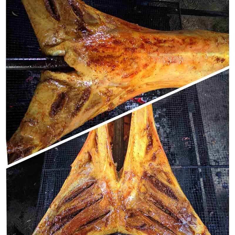 Kambing Guling & Live Music Rp 2.500.000 / 1 Paket